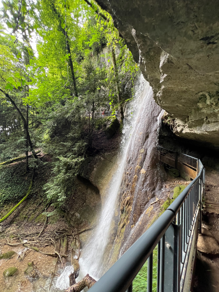randonnée annecy cascade angon