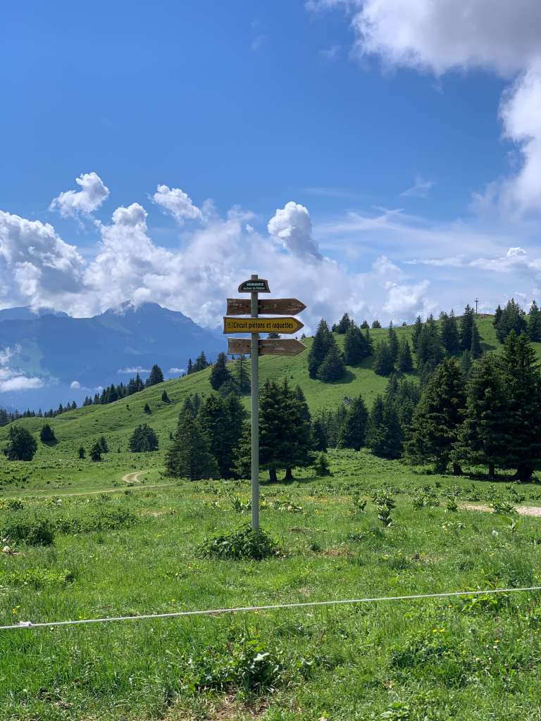 Itinéraire de randonnée facile au Semnoz à Annecy
